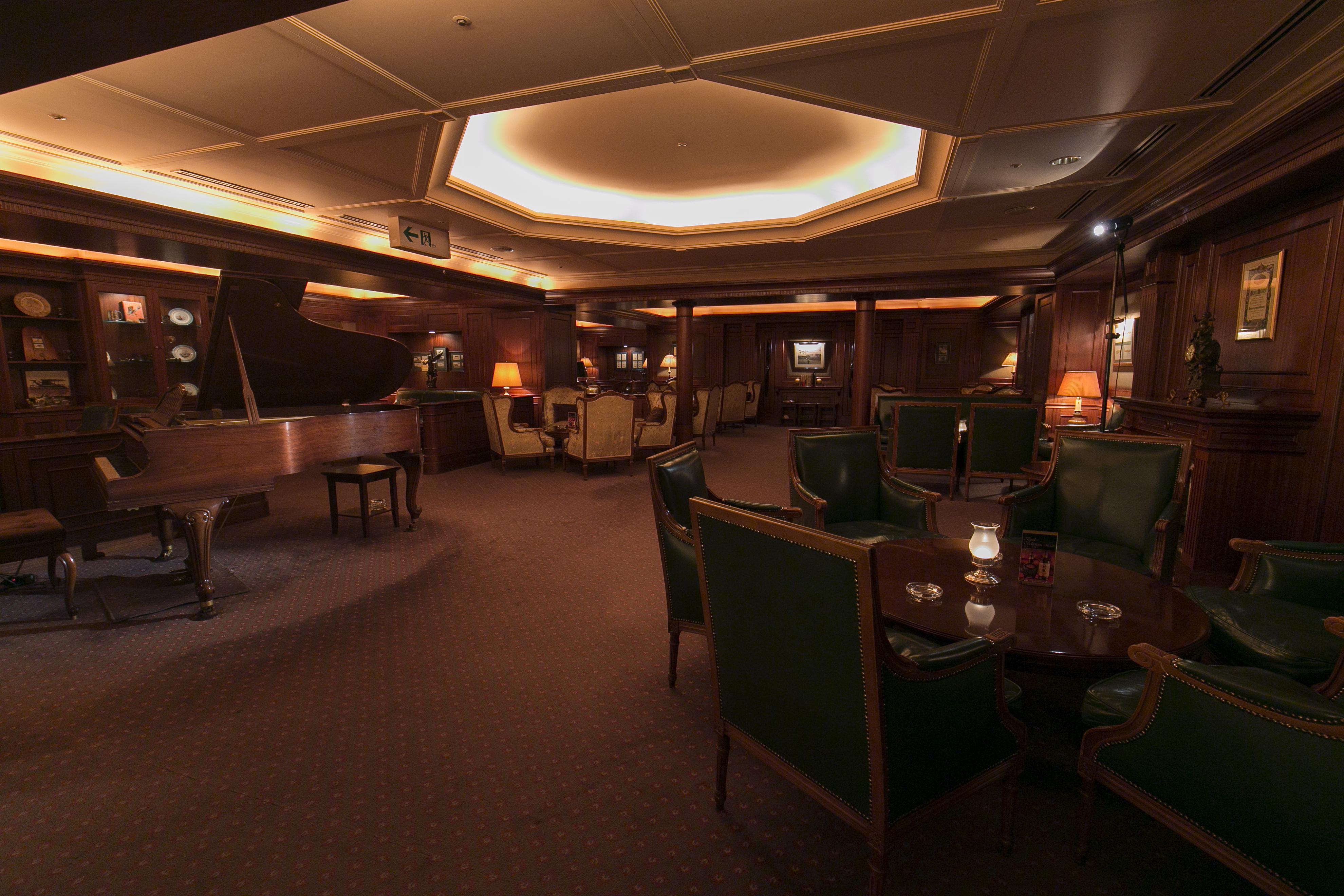 Hotel Nikko Fukuoka Fukuoka  Exteriör bild The interior of the lounge